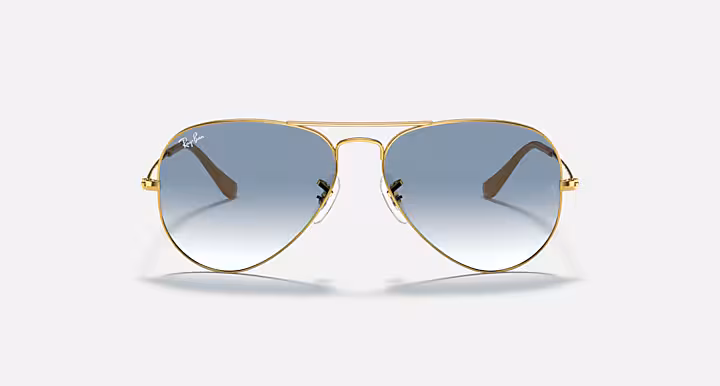 Vista frontal de Ray-Ban Aviator